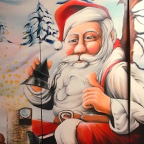 Noël à Bar, fresque graffiti sur panneaux contre-plaqué, marché de Noël Bar le Duc, 2022.
