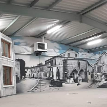 fresque graffiti scénographique, musée des sapeurs-pompiers de Meuse, 2023, Saint-Mihiel.